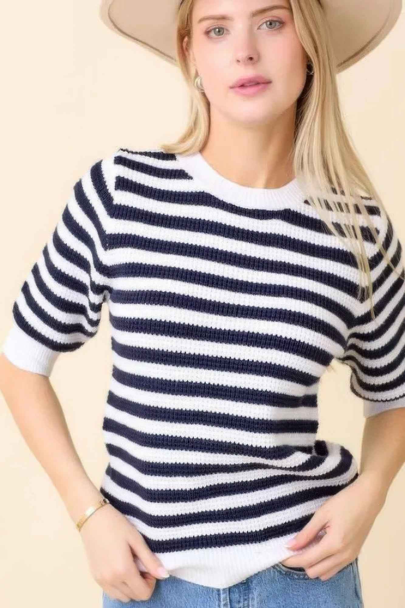 Short Sleeve Sweater Knit Stripe Top