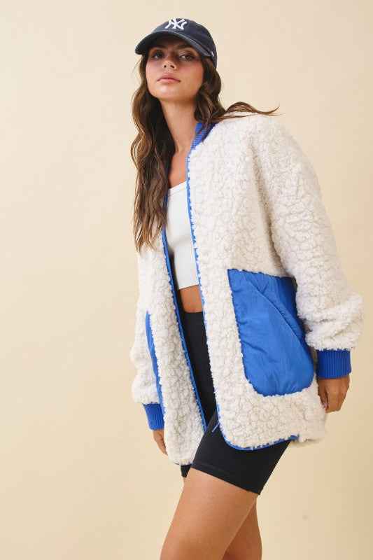 Textured Contrast Pocket Fleece Jacket