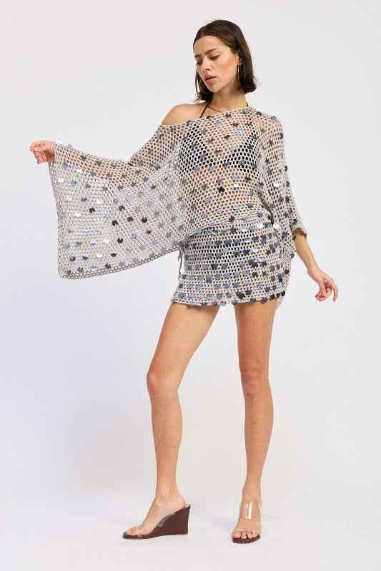 OVERSIZED SHELL TRIM CROCHET PONCHO