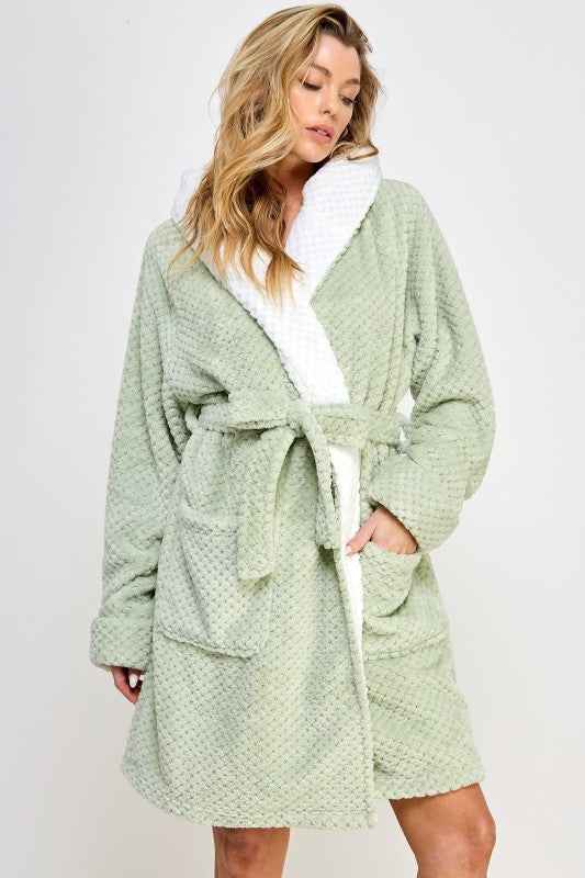 2483 Bailey Robe