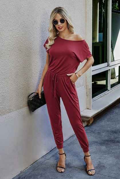 Solid Slant Shoulder Short Sleeve Jumpsuit