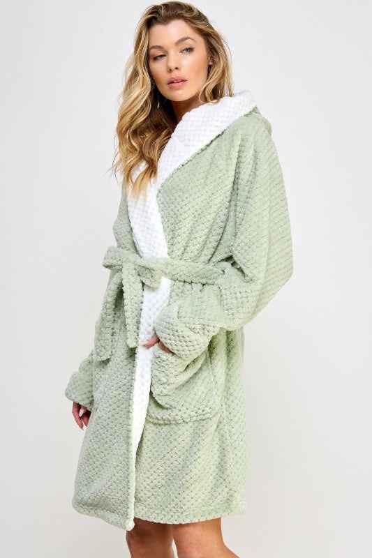 2483 Bailey Robe