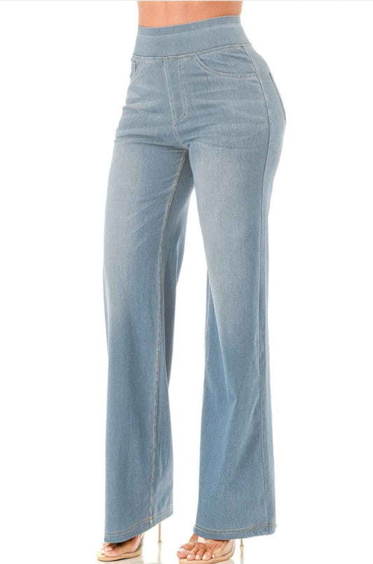 Ultra Soft Flare Baggy Jeans