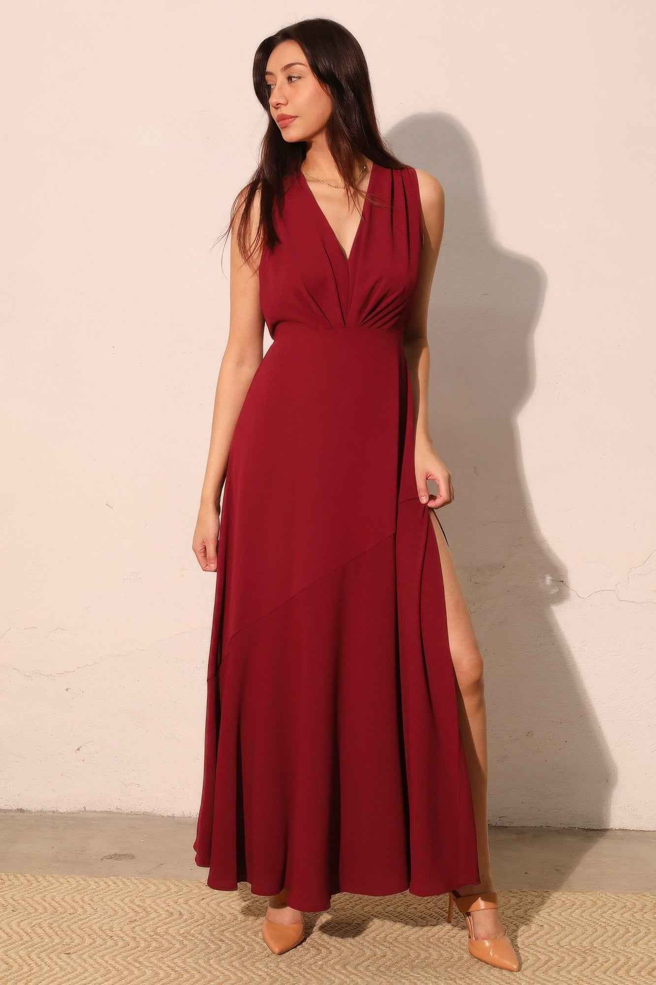 Textured Solid V-neck Maxi Dress