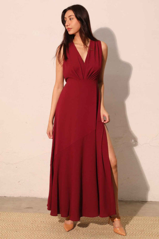 Textured Solid V-neck Maxi Dress