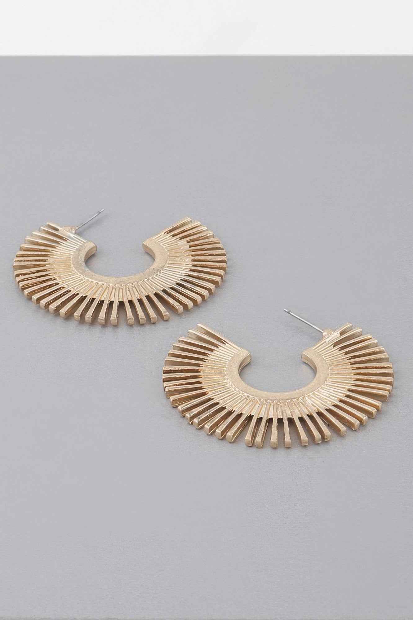Rising Disk Hoop Earrings