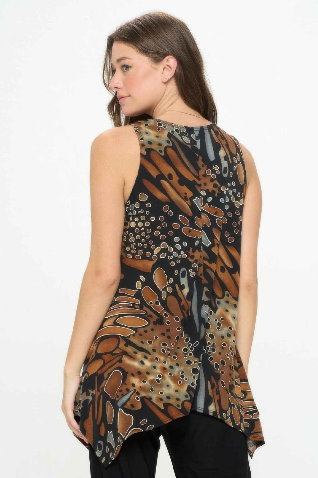 Plus Size Hit Shark Bite Hem Tank